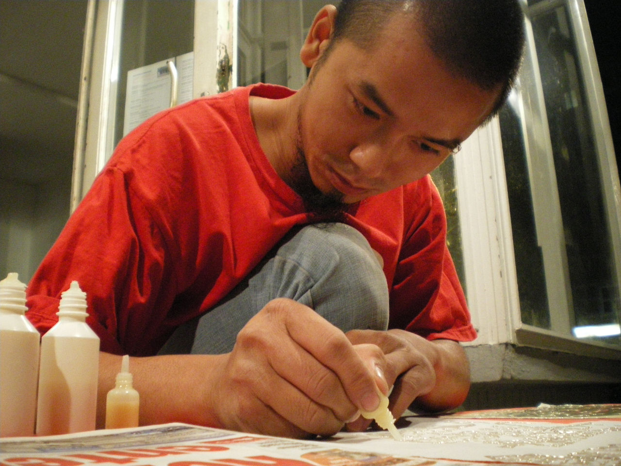 Photographic documentation of RYLLEGA Berlin (Performance by Nguyen Anh Tuan, 19 September 2008)